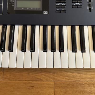 Korg N5EX 61-Key Music Synthesizer | Reverb