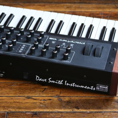 Dave Smith Instruments Prophet 08 PE 61-Key 8-Voice Polyphonic Synthesizer image 5