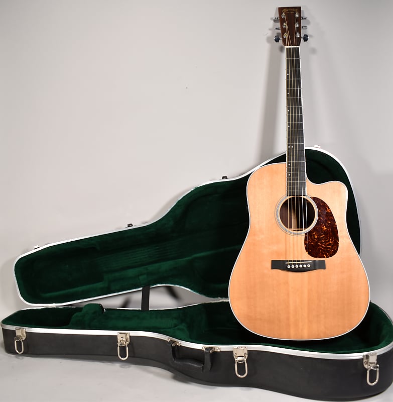 2010 Martin DCPA3 Performing Artist Series Acoustic/Electric Reverb