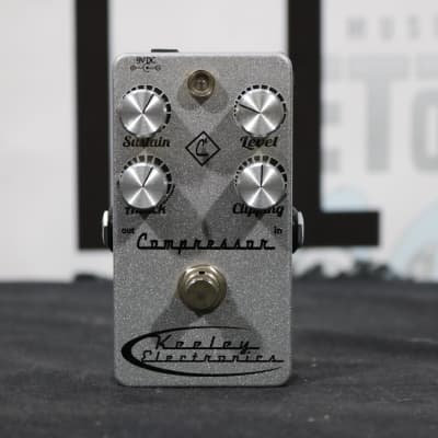 おしゃれ】 ギター Keeley C4 Compressor ギター - bestcheerstone.com