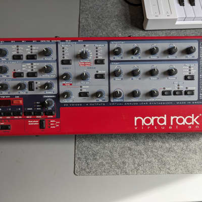 Nord 2X Rack 20-Voice Rackmount Virtual Analog Lead Synthesizer 2003 - 2014 - Red