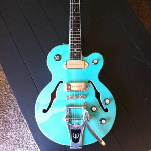 Epiphone Wildkat メタリックブルー 中古】Epiphone WildKat セミアコ メタリックブルー - 神奈川県