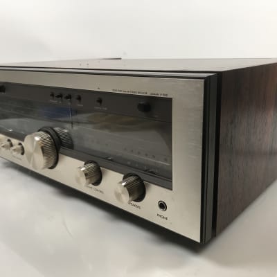 Luxman R-1040 Stereo Receiver image 1