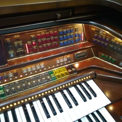 Lowrey Rhapsody Organ image 5