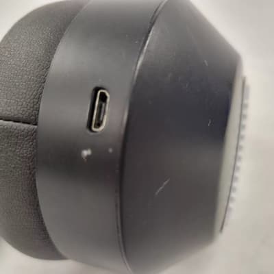 Soundstage Headphones image 3