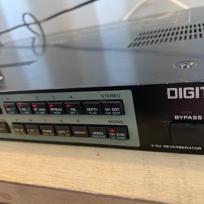 Sony MU-R201 2ch Reverberator Digital Reverb Pro Audio