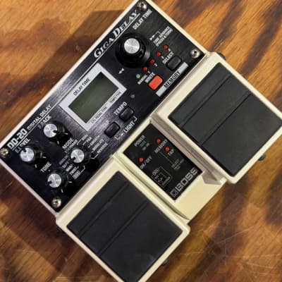 Boss DD-20 Giga Delay | Reverb