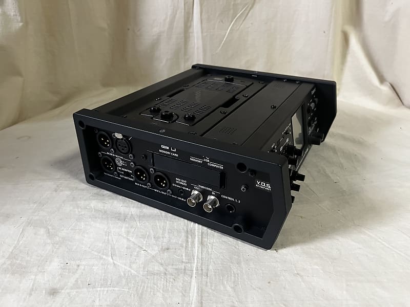 Roland R-88 8-Channel Recorder and Mixer w/ bag, power