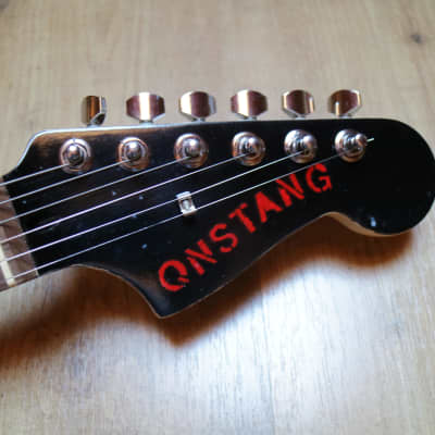 Custom Squier Jazzmaster Skullcat Guitars Qnstang No Control Punkrock Stencil image 3