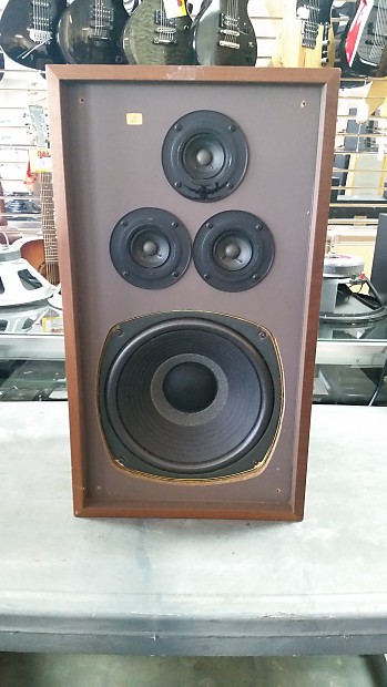 Realistic nova sale 8b speakers