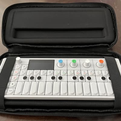Teenage Engineering OP-1 Portable Synthesizer Workstation 2011 - Present - White image 10