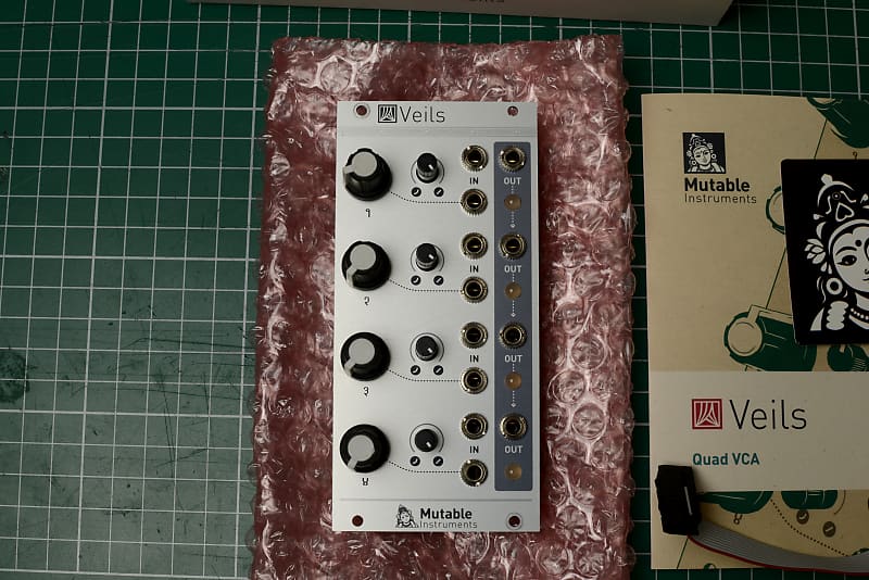 Mutable Instruments Veils