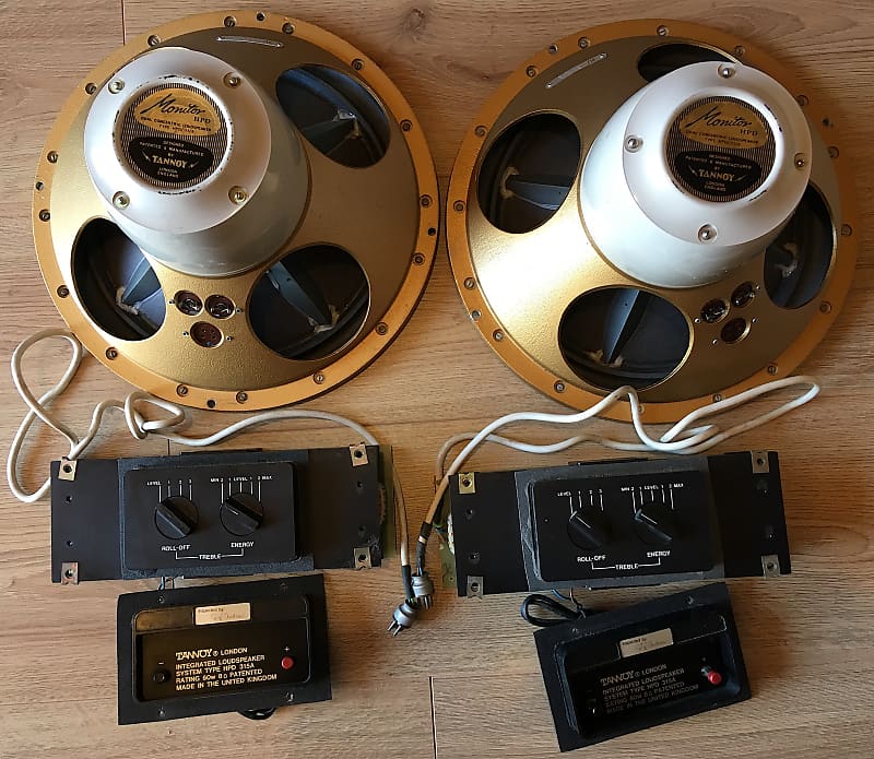 Tannoy Monitor HPD 315/8(30cm)スピーカー1個 左 Tannoy Monitor HPD 315/8(30cm)スピーカー1個 左