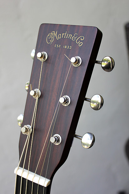 Martin 00-18SH Steve Howe Signature Edition 1999 Natural