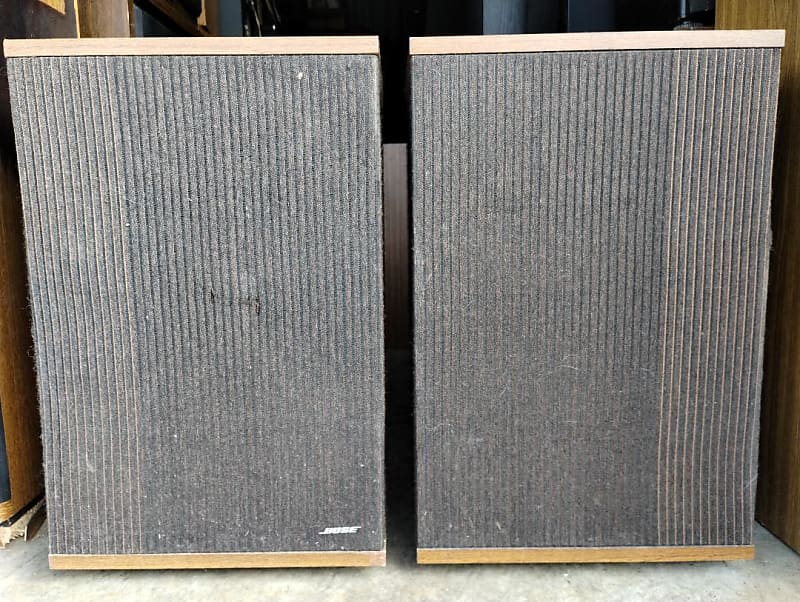 Bose 501 IV speakers in excellent condition - 1980&#039;s  			