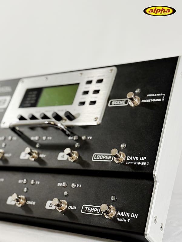【訳アリ特価】fractal audio fx8 Fractal Audio FX8 Multi-Effects Pedalboard | Reverb