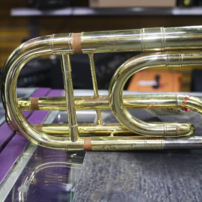Getzen Eterna II 747 brass tenor trombone image 3