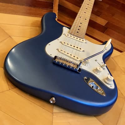DISPLAY MODEL- Fender American Performer Stratocaster, Satin Lake Placid Blue Maple Neck, w/ Fender padded Gig Bag Case image 8