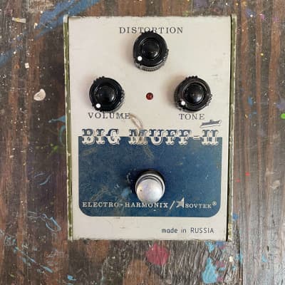 Electro Harmonix Sovtek Civil War? Green Big Muff Fuzz FREE