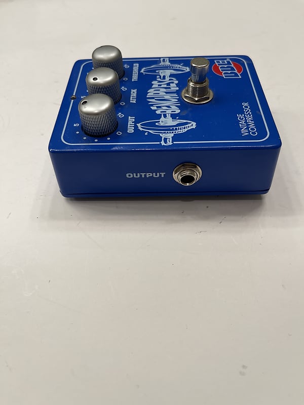 BBE BENCHPRESS ヴィンテージコンプレッサー BBE BenchPress Vintage Compressor - エフェクター専門店