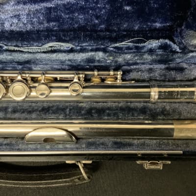 Armstrong 104 Student Model Flute With New Pads image 4