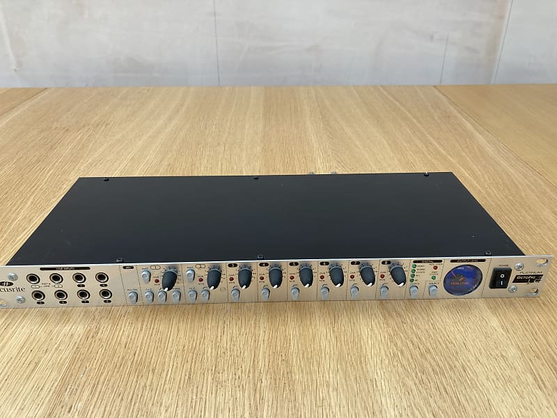 Clarett+ OctoPre | Focusrite