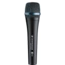 Sennheiser e 935 Professional Handheld Cardioid Dynamic Microphone