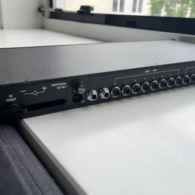 Mix bus transformer and summing box with Hensmann CH2242 with demo image 8