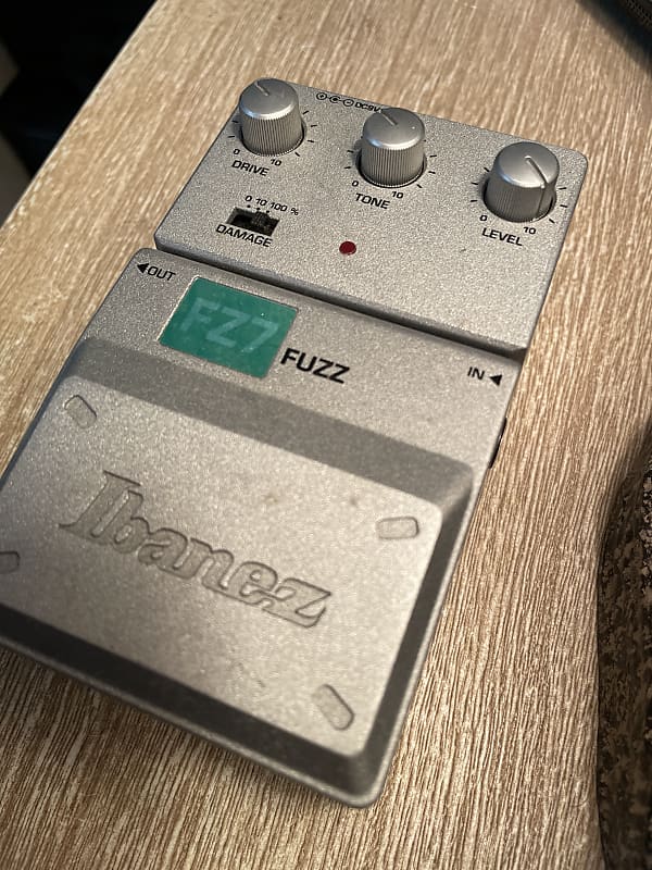 Ibanez FZ7 FUZZ 最高品質の - ギター