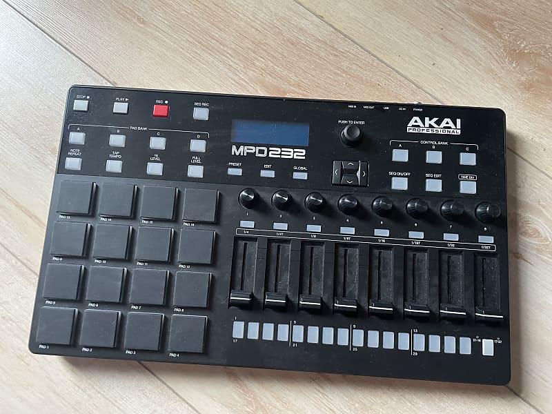 AKAI Pro hotsell Professional MPD232