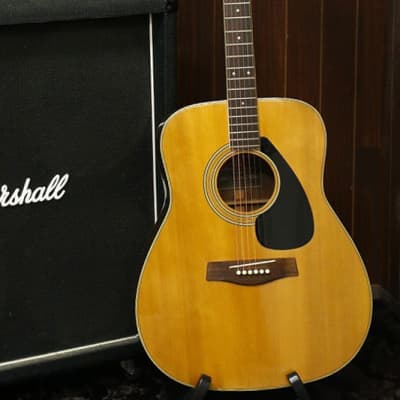 1975 made Vintage Acoustic Guitar Yamaha FG-400J Rare Black Label 