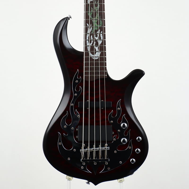 希少　TRABEN トラベン　Phoenix 5弦　エレキベース Traben Phoenix 5-String Bass Blood Red | Musician's Friend