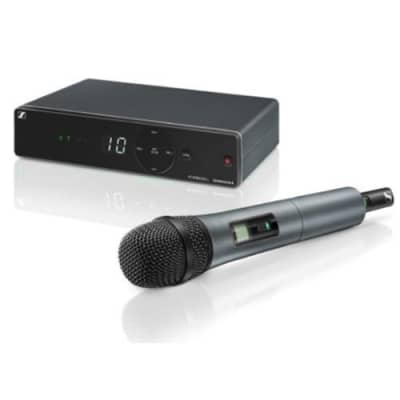 Sennheiser XSW 1-835-A Wireless Vocal Set, Includes SKM 835-XSW Handheld Transmitter with e835 Super Dynamic Cardioid Capsule, MZQ 1 Microphone Clip, image 1