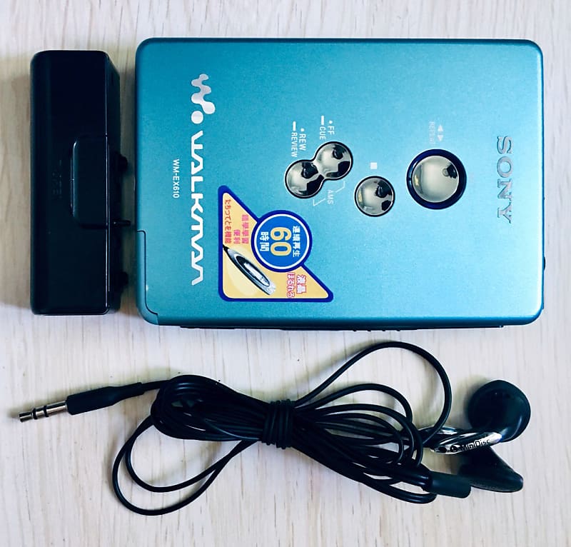 Sony WM-EX610 Walkman Cassette Player, Excellent Blue Shape !! Tested &  Working !!