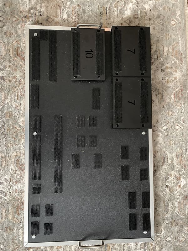 Brady Cases Flat Pedalboard 29x17 (28x16 usable space) w/ Fix Reverb