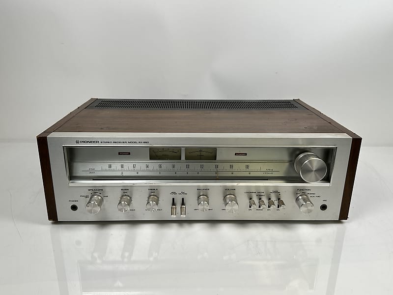 Vintage Pioneer SX-650 Stereo Receiver  			