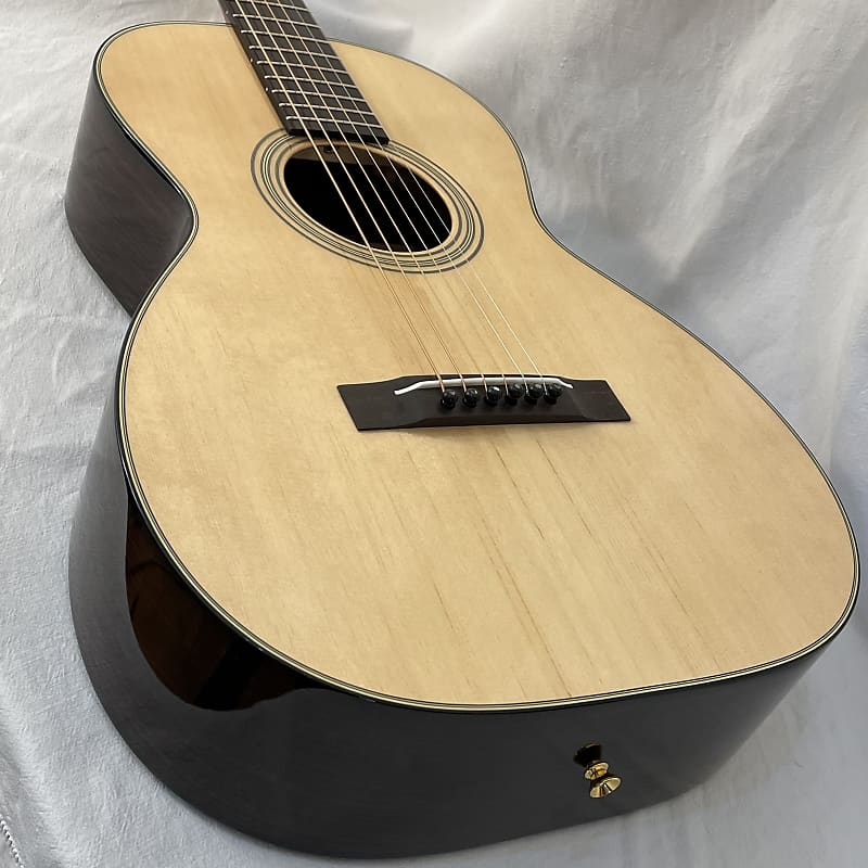 K Yairi NY0021 B (12 FRET 00 New Yorker) (2020) 61154, Gator