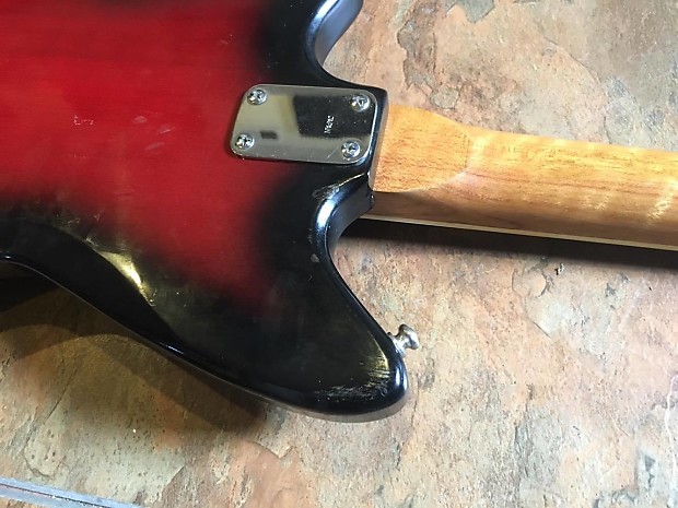 ギター TRUETONE 1960's Truetone Rockstar Electric Guitar - Short Scale