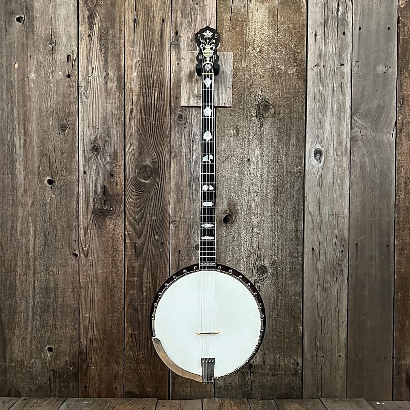 Vega Whyte Laydie #7 4 String Banjo 1920's image 1