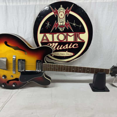 KENT [Kawai/Teisco] 1967 Model 834 Violin-Shape HollowBody