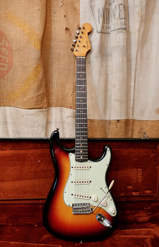 Fender Stratocaster 1963 | Reverb Canada