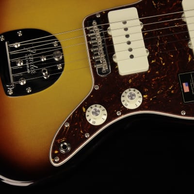 Fender American Vintage II 1966 Jazzmaster - 3CS (#876) image 2