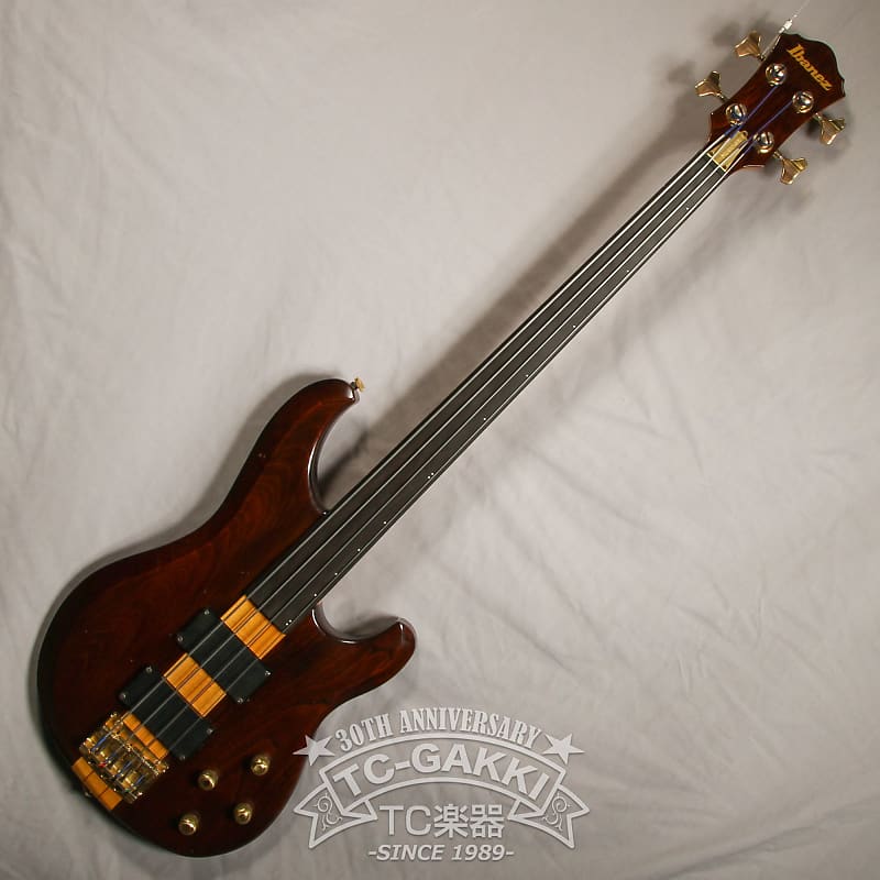 Ibanez MC940 フレットレスベース　前期型 MC940 | Ibanez Wiki | Fandom