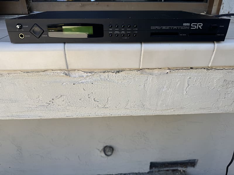 Korg Wavestation SR | Reverb