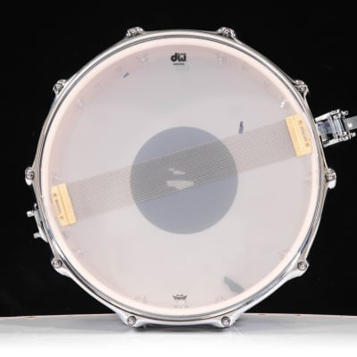 Used DW Design 5.5x14 Snare Drum Gloss White image 3