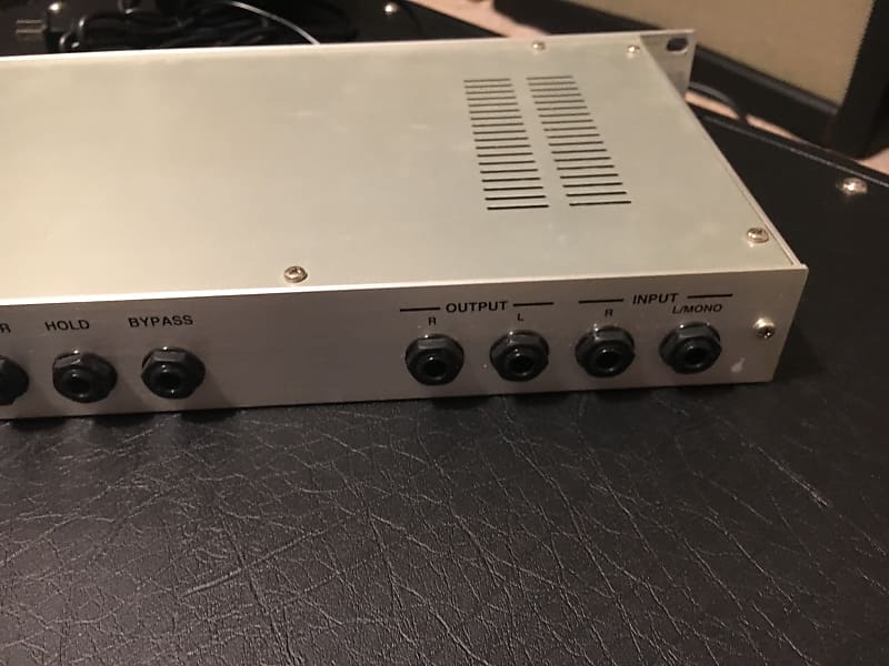 Korg DL 8000 R | Reverb