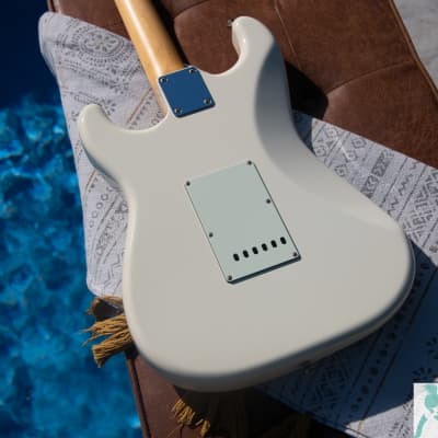 安い 60s Hybrid MIJ Fender Stratocaster Reverb | ギター