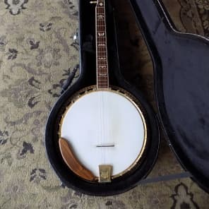 Kay banjo with shop eagle on back