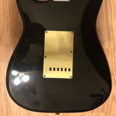 Japanese Fender Stratocaster  1986 Black image 5