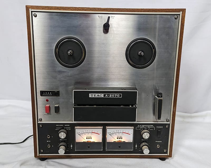 TEAC A-2070 Reel to Reel Stereo Tape Deck 1970's - For Parts or